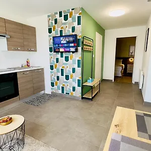  Appartement Cosy A France